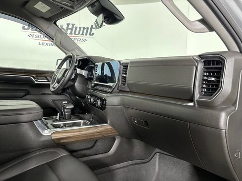 Used 2023 Chevrolet Silverado 1500 RST w/ Rally Edition AWD/4WD image 32