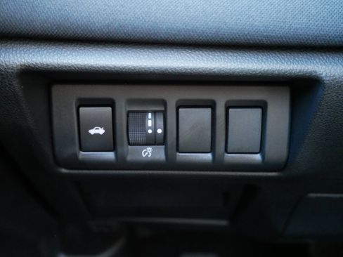 Used 2025 Subaru Legacy Premium image 26