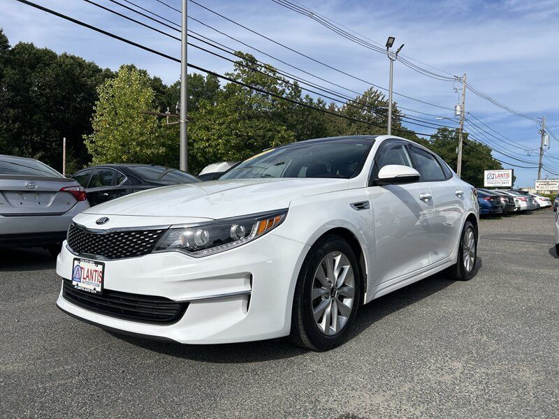 Used 2016 Kia Optima EX w/ Premium Package FWD image 1