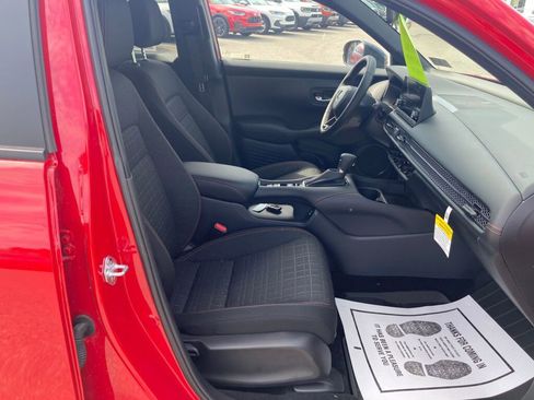 New 2025 Honda HR-V Sport image 5