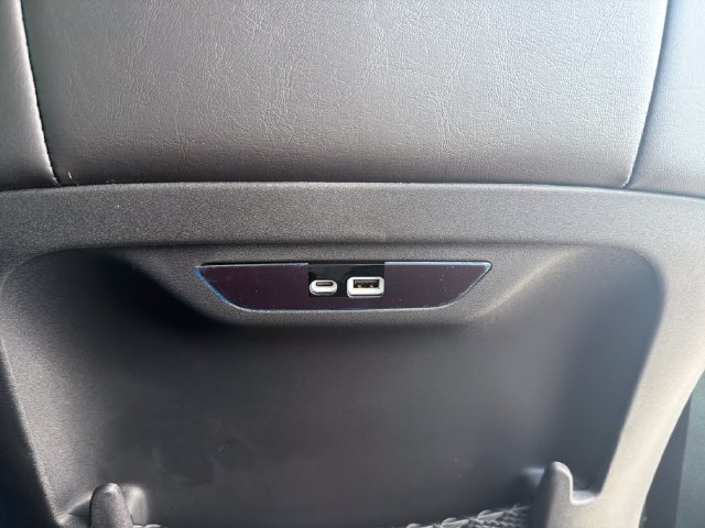 New 2027 Chrysler Pacifica Select FWD image 33
