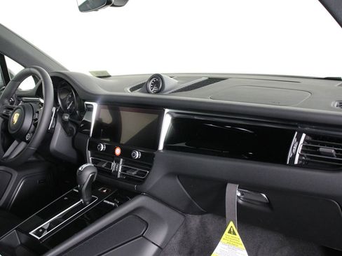 New 2026 Porsche Macan Turbo AWD/4WD image 15