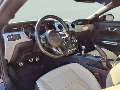 Used 2015 Ford Mustang GT Premium image 11