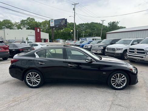 Used 2019 INFINITI Q50 Luxe w/ Essential Package (3.0T Luxe) AWD/4WD image 6