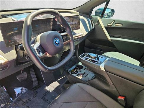 Certified 2024 BMW iX xDrive50 w/ Premium Package AWD/4WD image 10