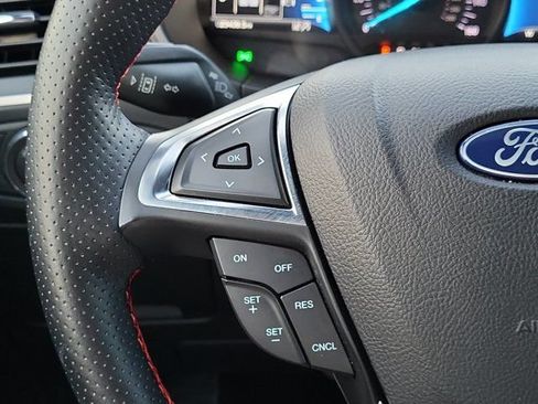 Used 2022 Ford Edge ST-Line AWD/4WD image 30