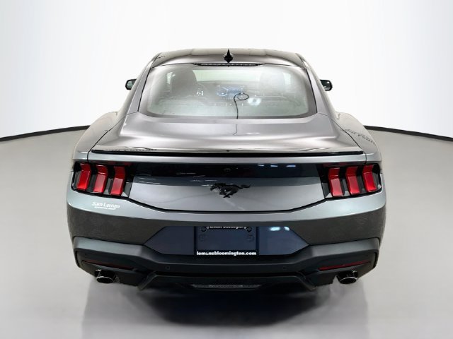 Used 2025 Ford Mustang Premium RWD image 6