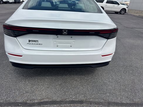 Used 2024 Honda Accord EX image 7