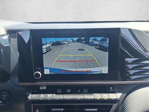 Certified 2025 Toyota Camry SE FWD image 14