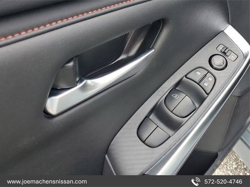 New 2025 Nissan Sentra SR image 29