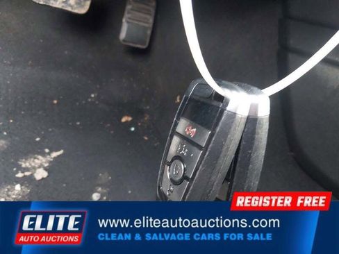 Used 2022 Ford Mustang Coupe w/ Equipment Group 101A RWD image 22