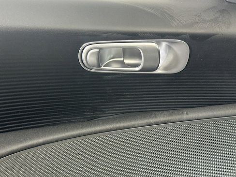 Used 2024 Hyundai Ioniq 6 SE RWD image 15