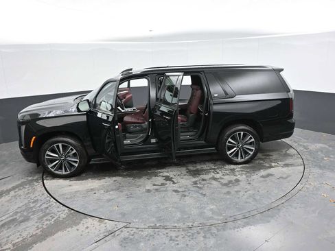 New 2026 Cadillac Escalade ESV Sport image 51