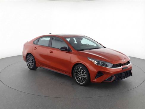 Used 2022 Kia Forte GT-Line w/ GT-Line Technology Package image 3