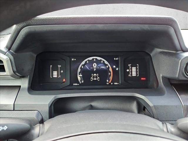 Used 2025 Toyota Tacoma SR5 AWD/4WD image 11