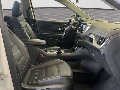 Used 2023 GMC Terrain Denali image 12