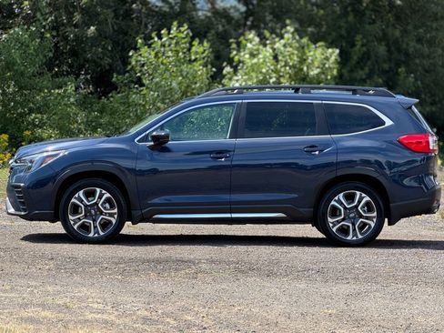 Certified 2024 Subaru Ascent Limited w/ Technology Package AWD/4WD image 4