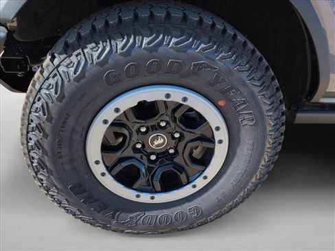 New 2025 Ford Bronco Badlands AWD/4WD image 10