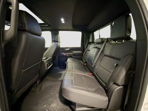 Used 2022 Chevrolet Silverado 3500 High Country image 23