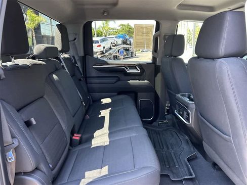Used 2023 GMC Sierra 1500 Elevation image 45