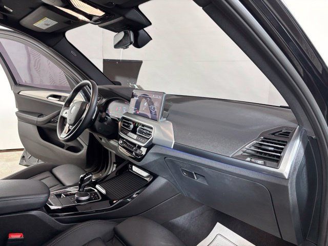 Used 2023 BMW X3 xDrive30i w/ Premium Package w/ZPA AWD/4WD image 22