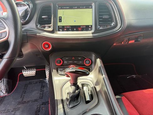Used 2022 Dodge Challenger R/T Scat Pack RWD image 15