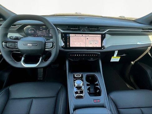 New 2026 Jeep Cherokee Limited AWD/4WD image 10