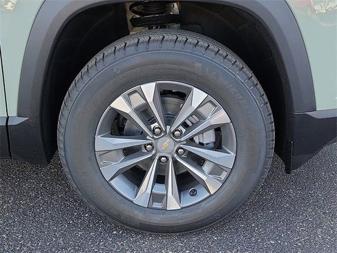 New 2026 Chevrolet Equinox LT w/ Convenience Package II image 5