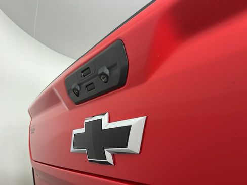 New 2026 Chevrolet Silverado 2500 ZR2 AWD/4WD image 22