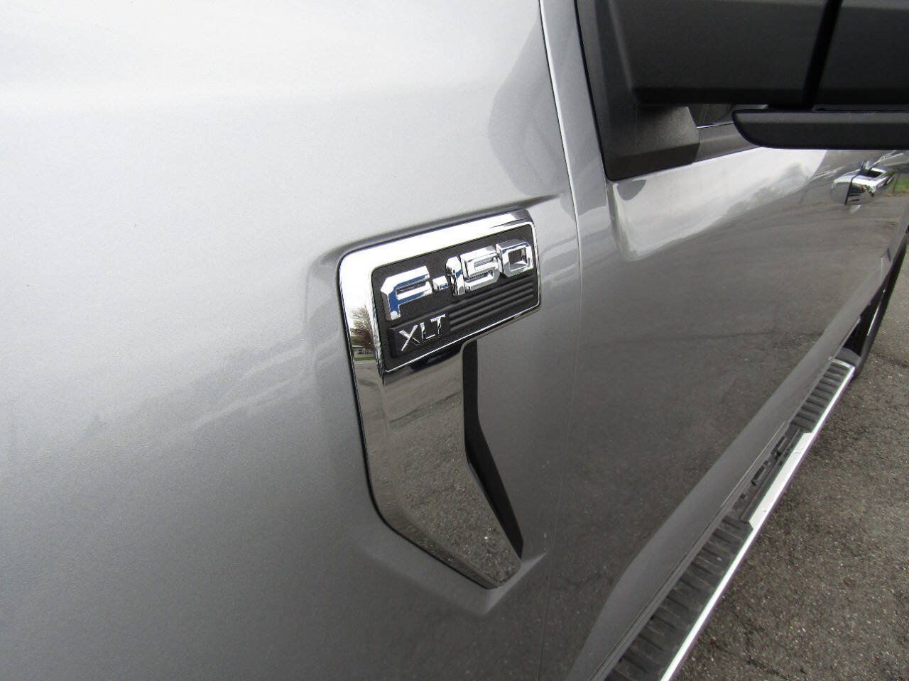 Used 2025 Ford F150 XLT w/ Equipment Group 301A Standard AWD/4WD image 32