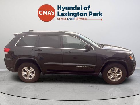 Used 2014 Jeep Grand Cherokee Laredo w/ Security & Convenience Group AWD/4WD image 11