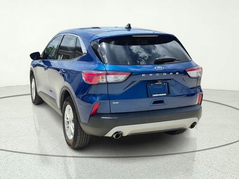 Used 2022 Ford Escape SE FWD image 5