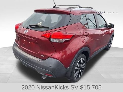 Used 2020 Nissan Kicks SV w/ Exterior Package image 8