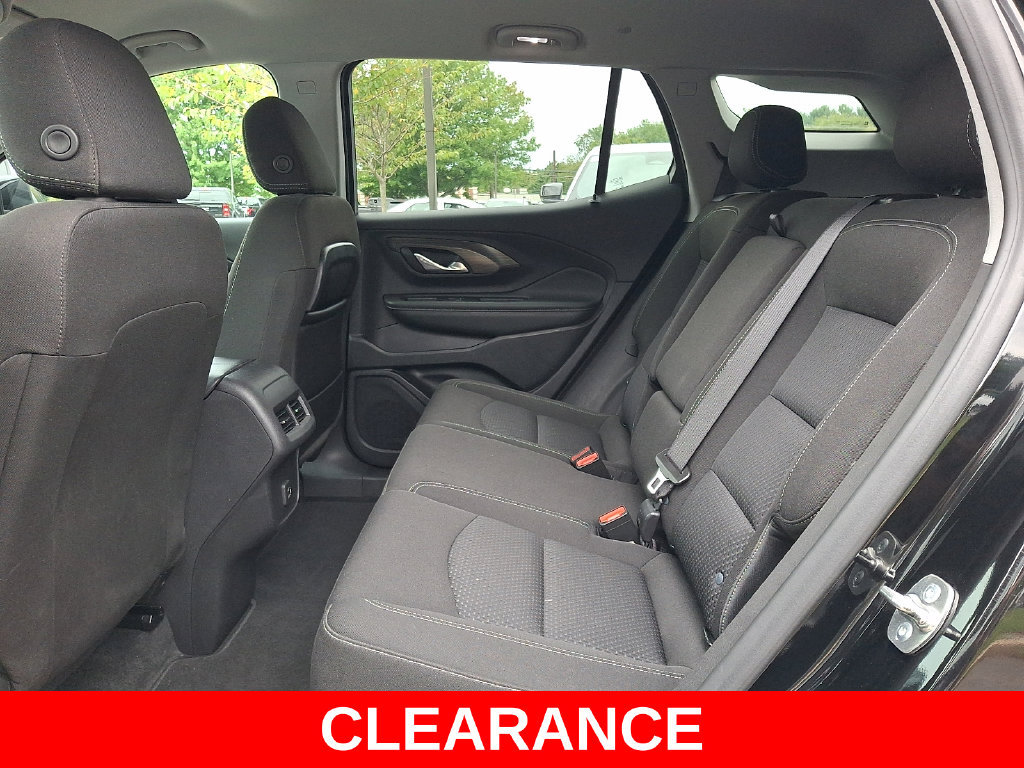 Used 2024 GMC Terrain SLE AWD/4WD image 10