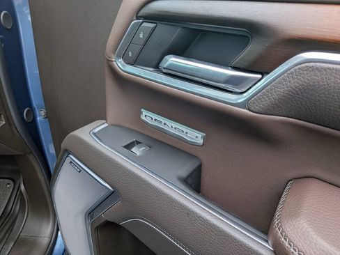 Used 2025 GMC Sierra 1500 Denali AWD/4WD image 26