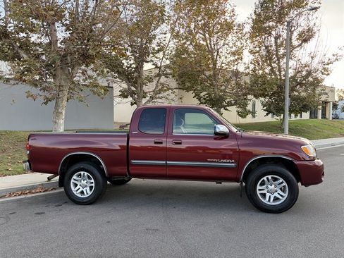 Used 2004 Toyota Tundra SR5 AWD/4WD image 2