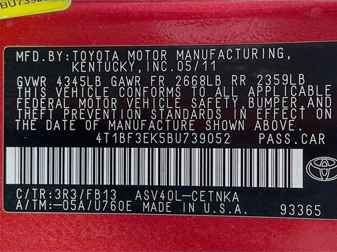 Used 2011 Toyota Camry LE FWD image 30