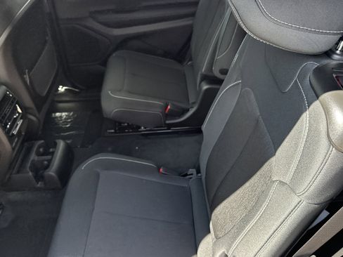 New 2026 Jeep Grand Cherokee L Laredo image 14