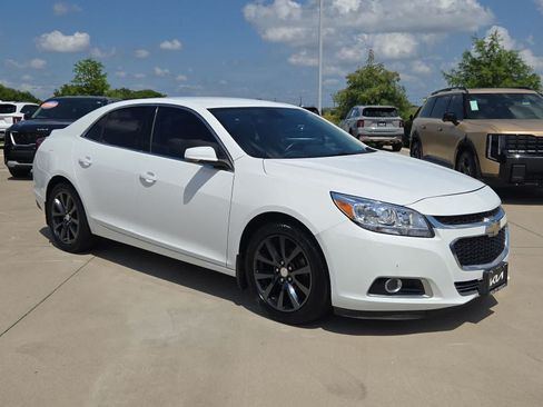Used 2014 Chevrolet Malibu LT FWD image 8