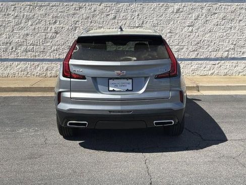 Certified 2025 Cadillac XT4 Premium Luxury FWD image 8