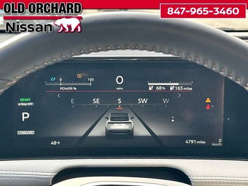 Used 2023 Nissan Ariya AWD image 21