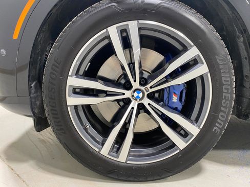 Certified 2025 BMW X7 xDrive40i w/ M Sport Package image 27
