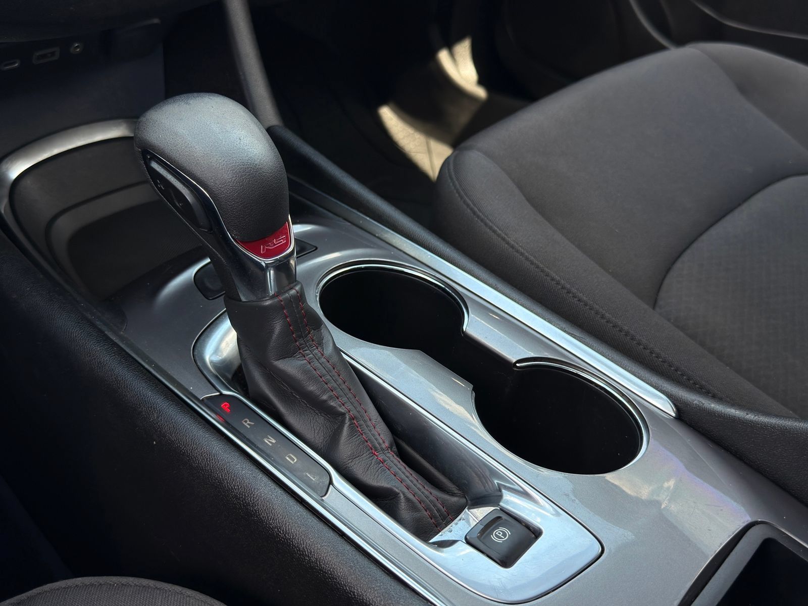 Used 2022 Chevrolet Malibu RS FWD image 20