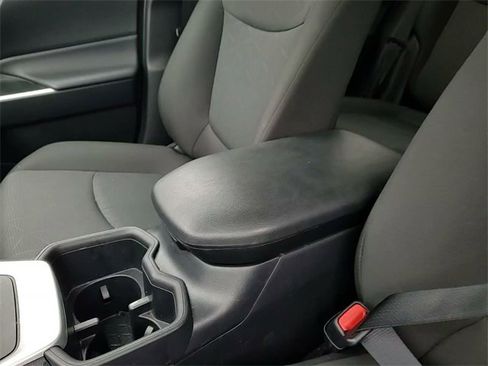 Certified 2025 Toyota RAV4 XLE image 19