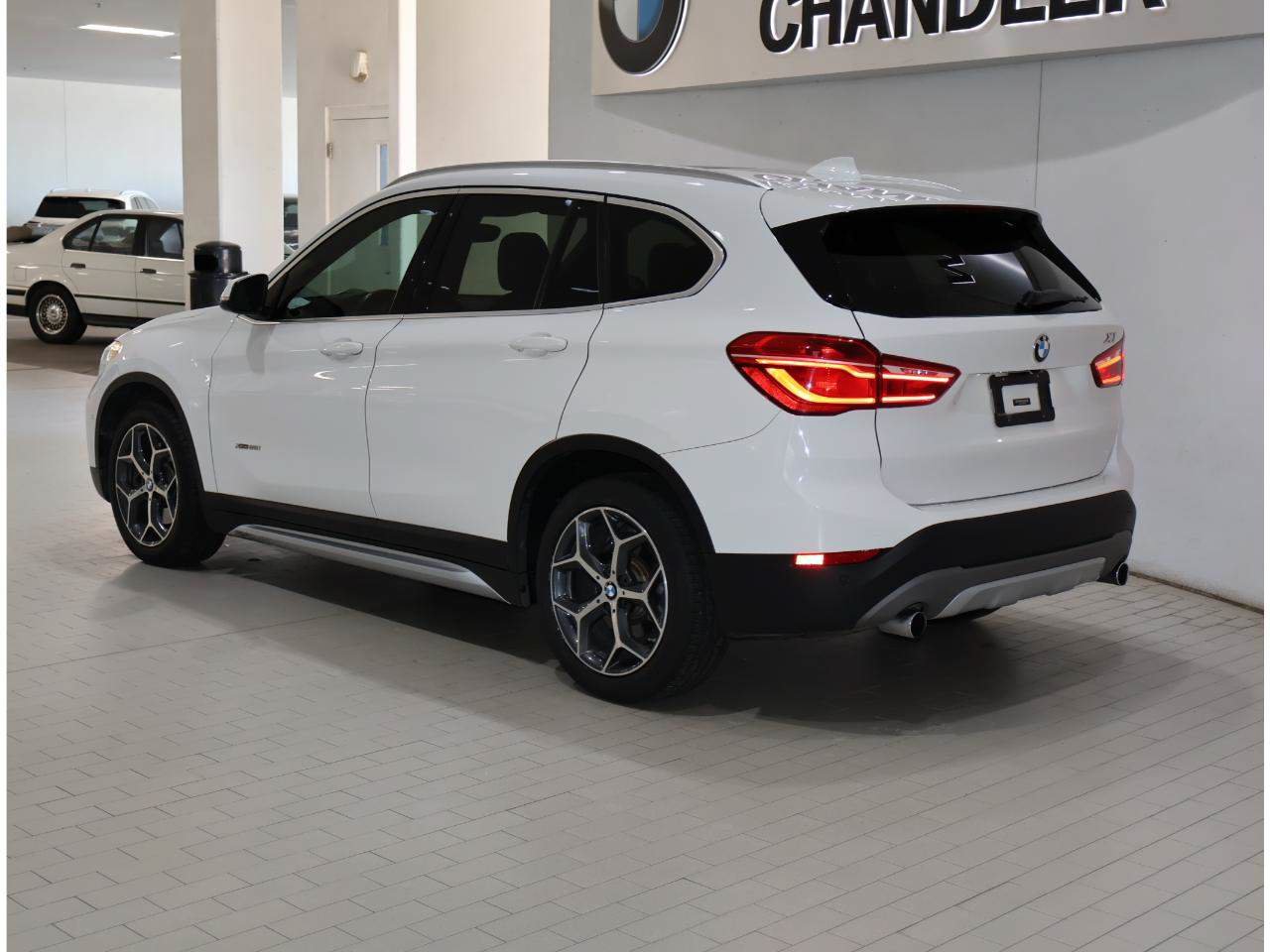 Used 2017 BMW X1 xDrive28i AWD/4WD image 5