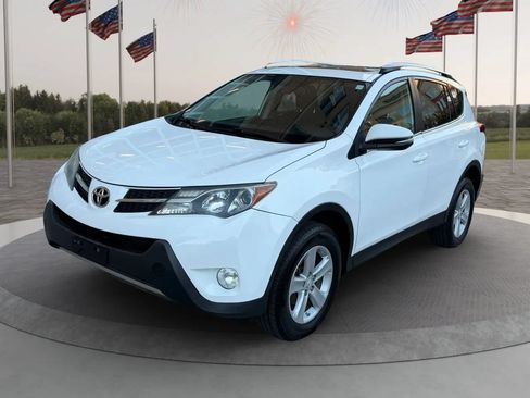 Used 2014 Toyota RAV4 XLE AWD/4WD image 1
