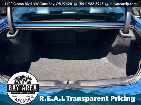 Used 2022 Chrysler 300 Touring L RWD image 8