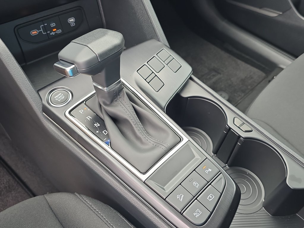 New 2027 Kia Sportage LX FWD image 25
