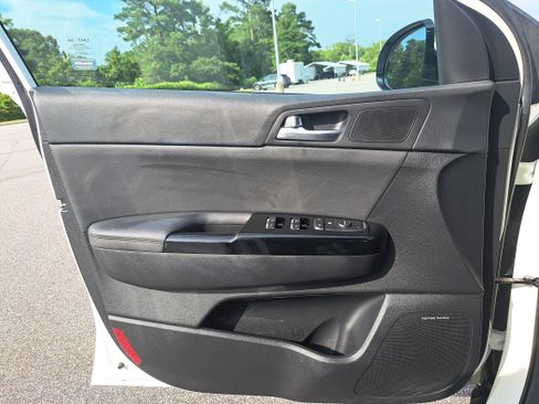 Used 2022 Kia Sportage SX AWD/4WD image 28