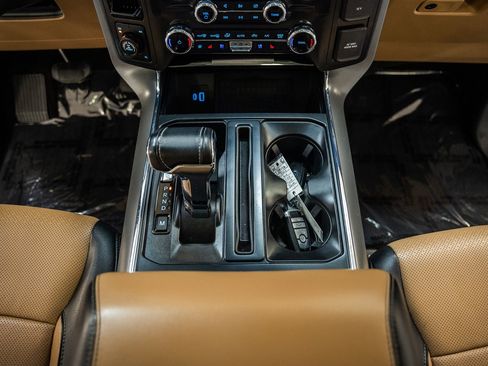 Used 2022 Ford F150 Lariat w/ Equipment Group 502A High AWD/4WD image 36